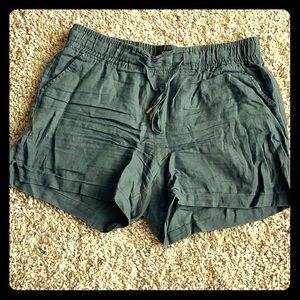 Linen Gray shorts